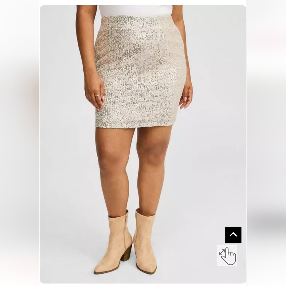🆕️🍾CHAMPAGNE SEQUIN MINI SKIRT🍾